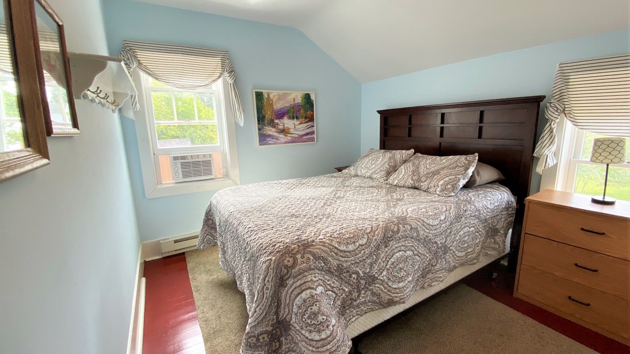 Photo of Bedroom in St Ignace