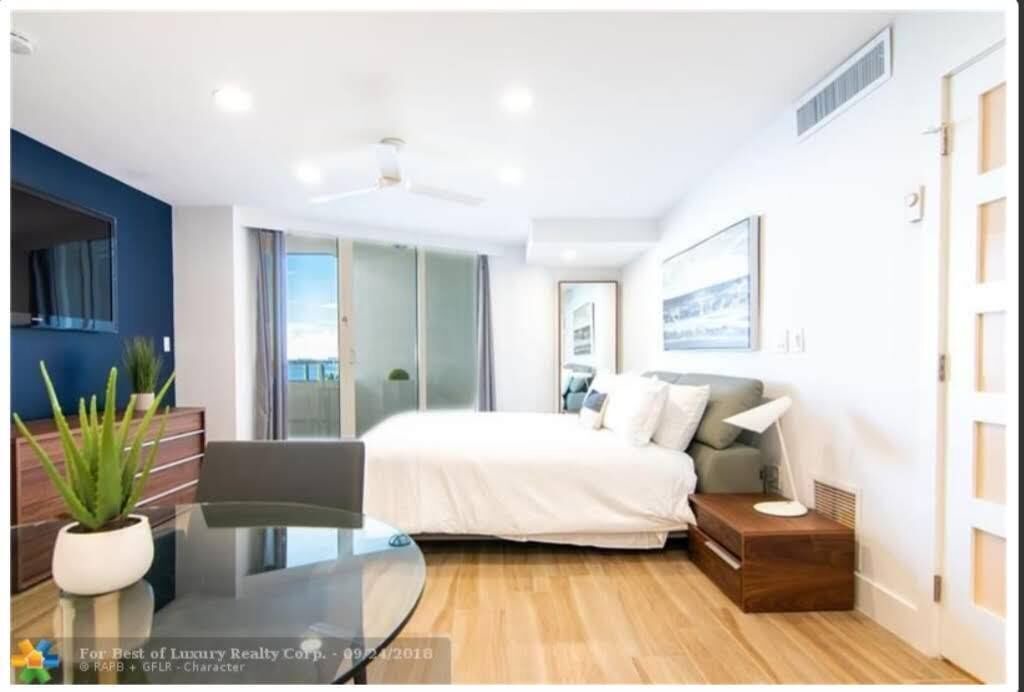Photo of Bedroom in Galt Mile