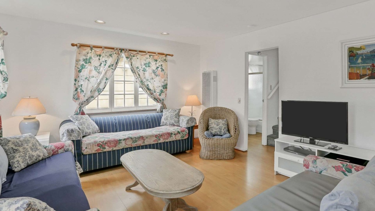 Photo of Bedroom in Balboa Island