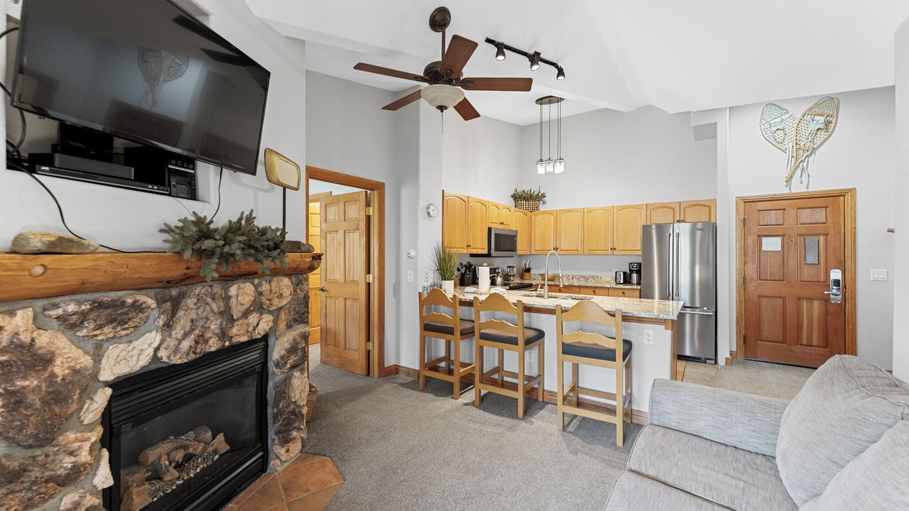 Photo of Livingroom in Mountain House