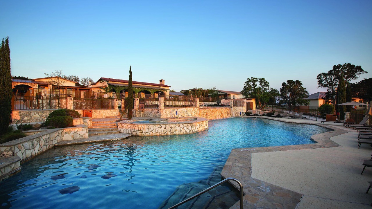 Photo of Outdoor in Ingram