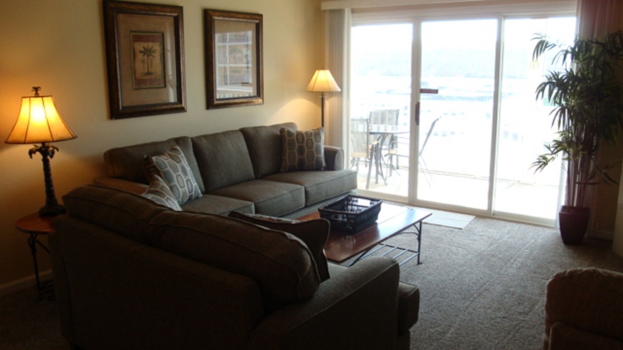 Photo of Livingroom in Osage Beach