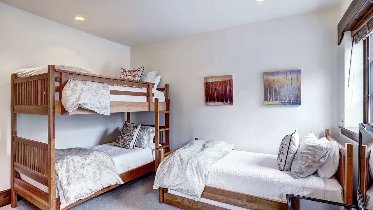 Photo of Bedroom in Vail