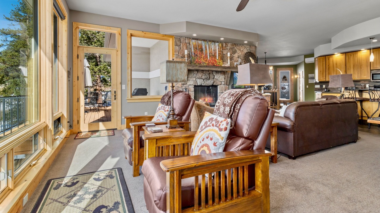 Photo of Bedroom in Windcliff Estates