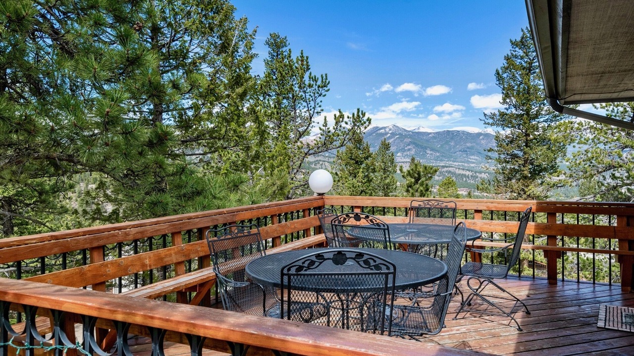 Photo of Patio Balcony in Windcliff Estates