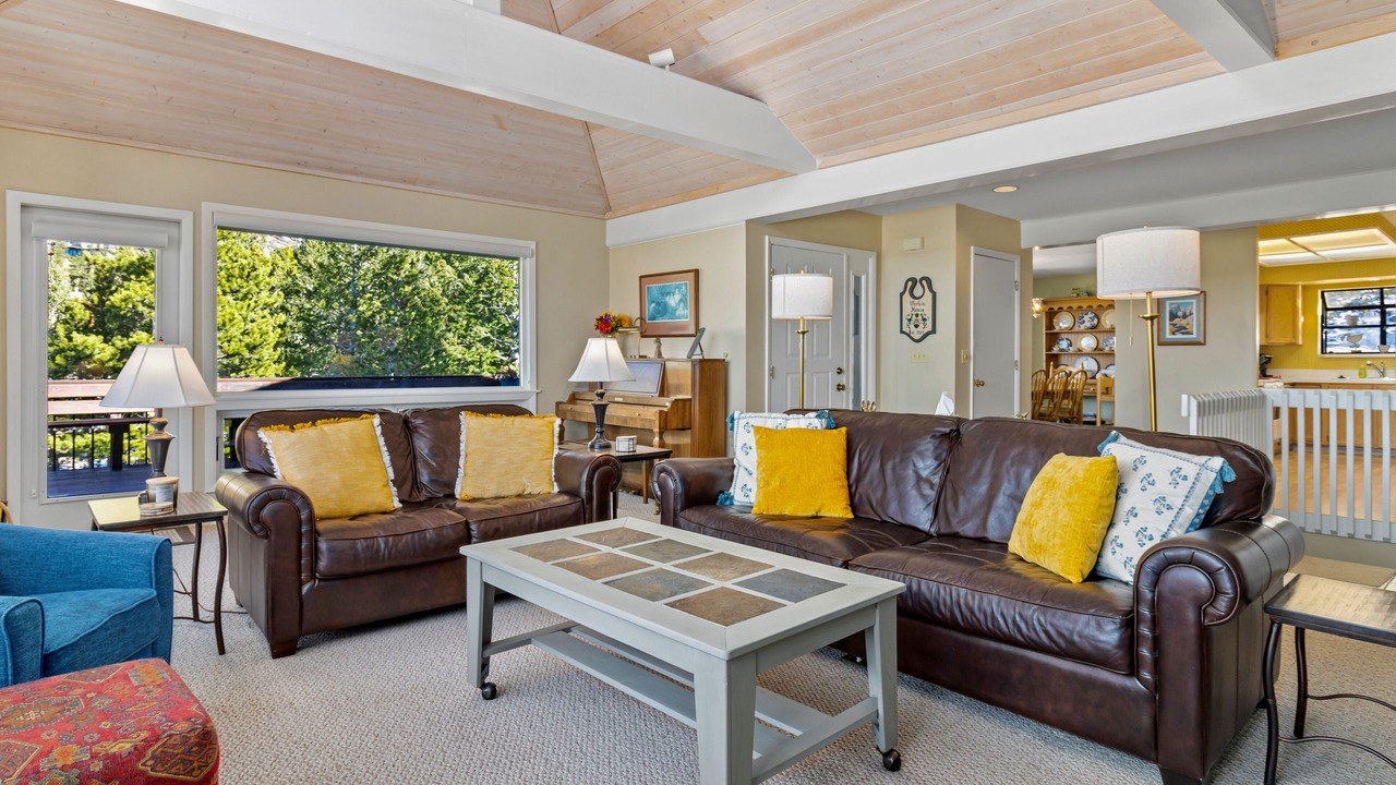 Photo of Bedroom in Windcliff Estates