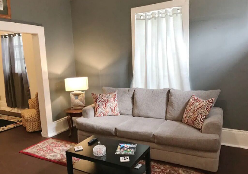 Photo of Livingroom in Lower Garden District