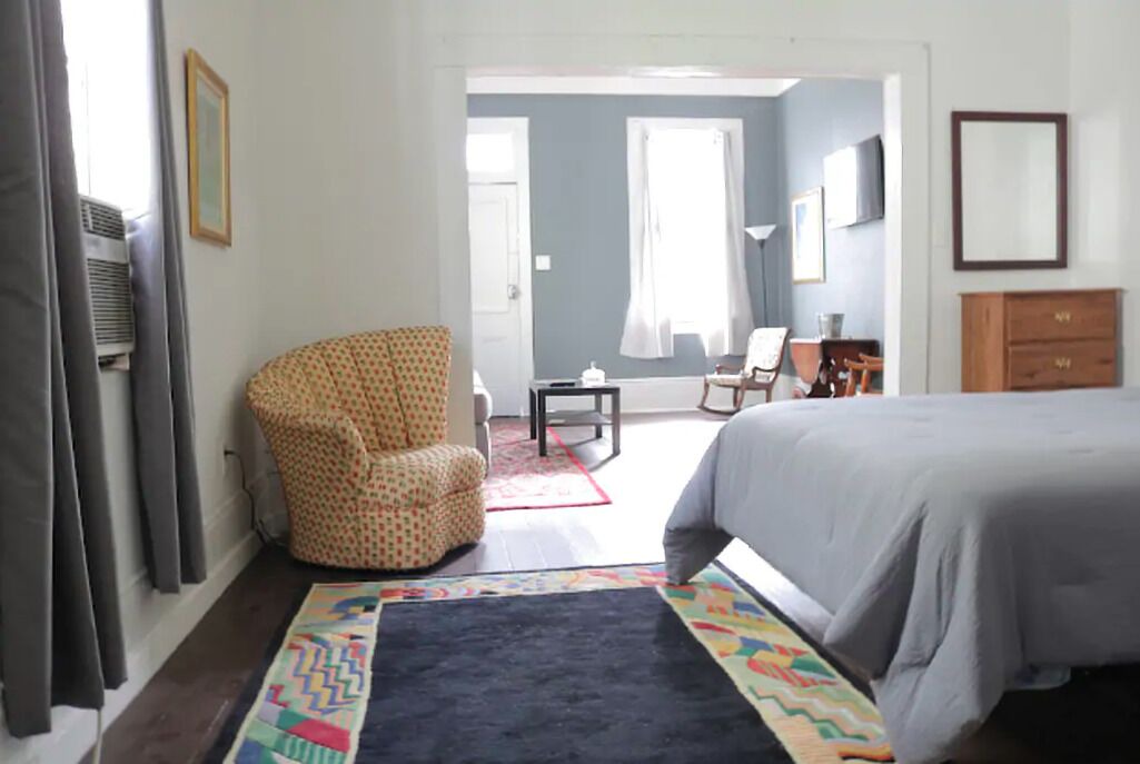 Photo of Bedroom in Lower Garden District