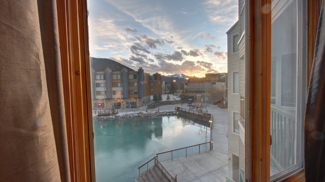 Photo of Outdoor in Lakeside Village