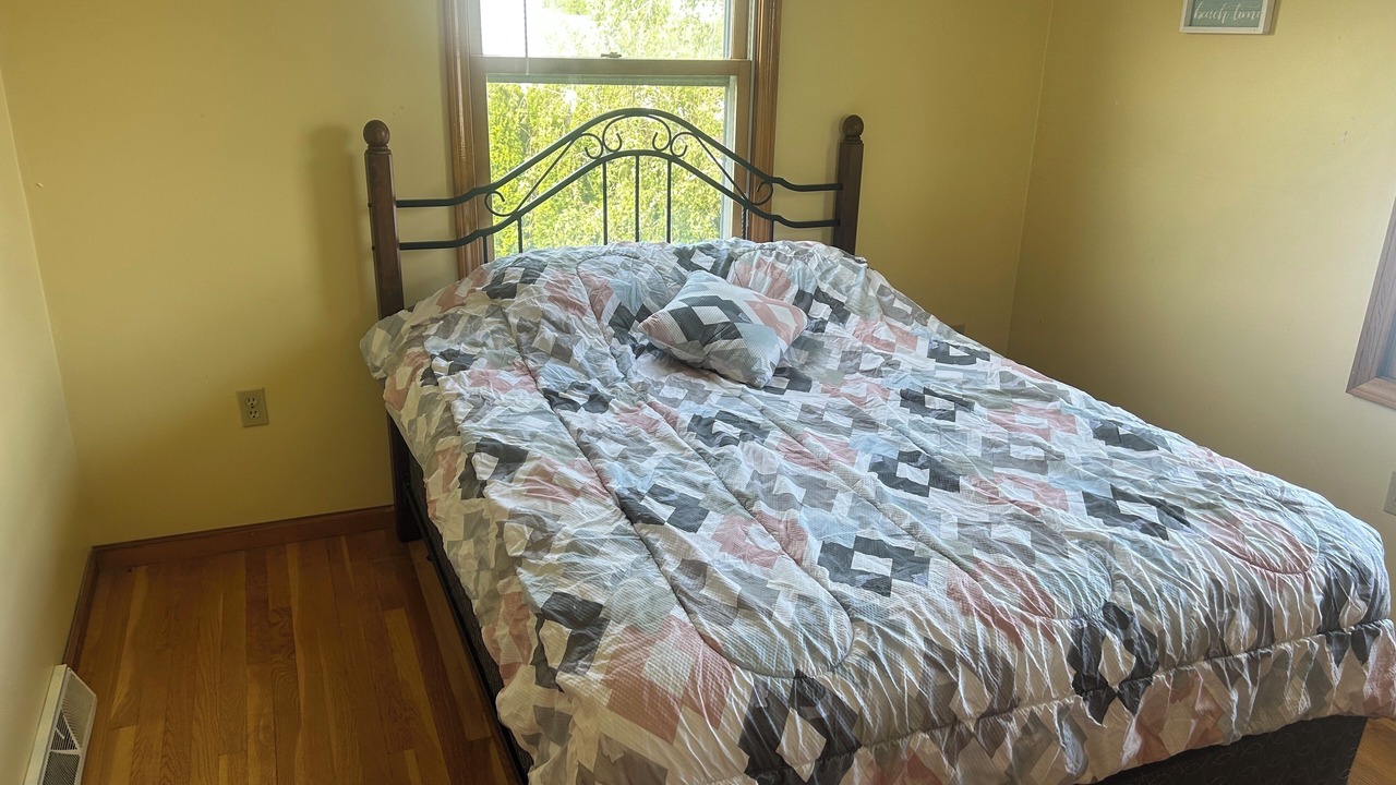 Photo of Bedroom in Eastward Look