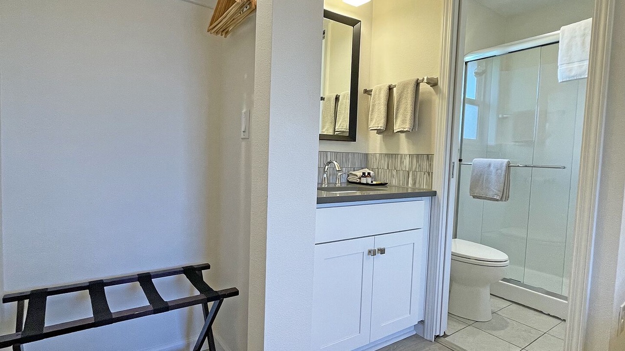 Photo of Bathroom in Overlook