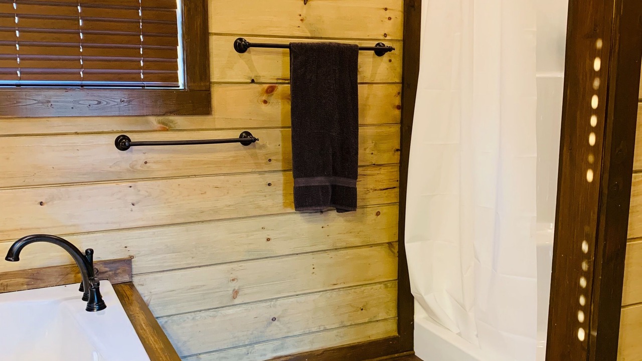 Photo of Bathroom in Chalet Village North