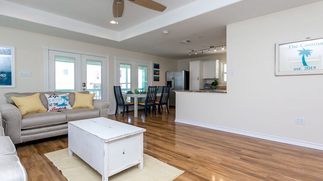 Photo of Livingroom in Rockport