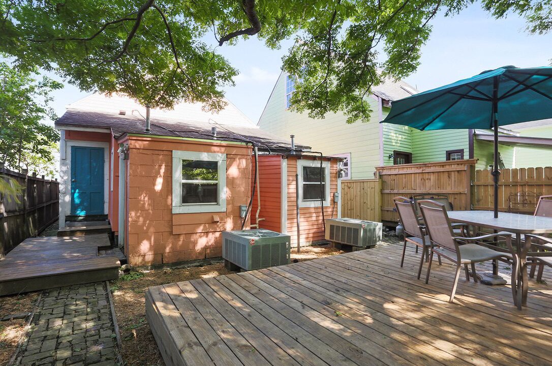 Photo of Outdoor in Algiers Point