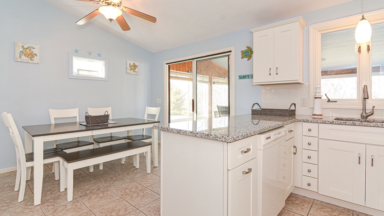 Photo of Kitchen in Narragansett Pier