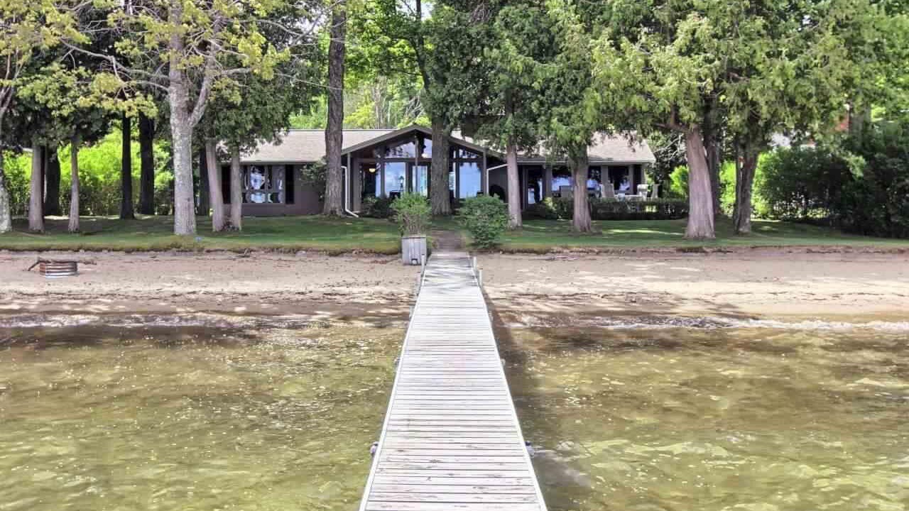 Photo of Outdoor in Maple City