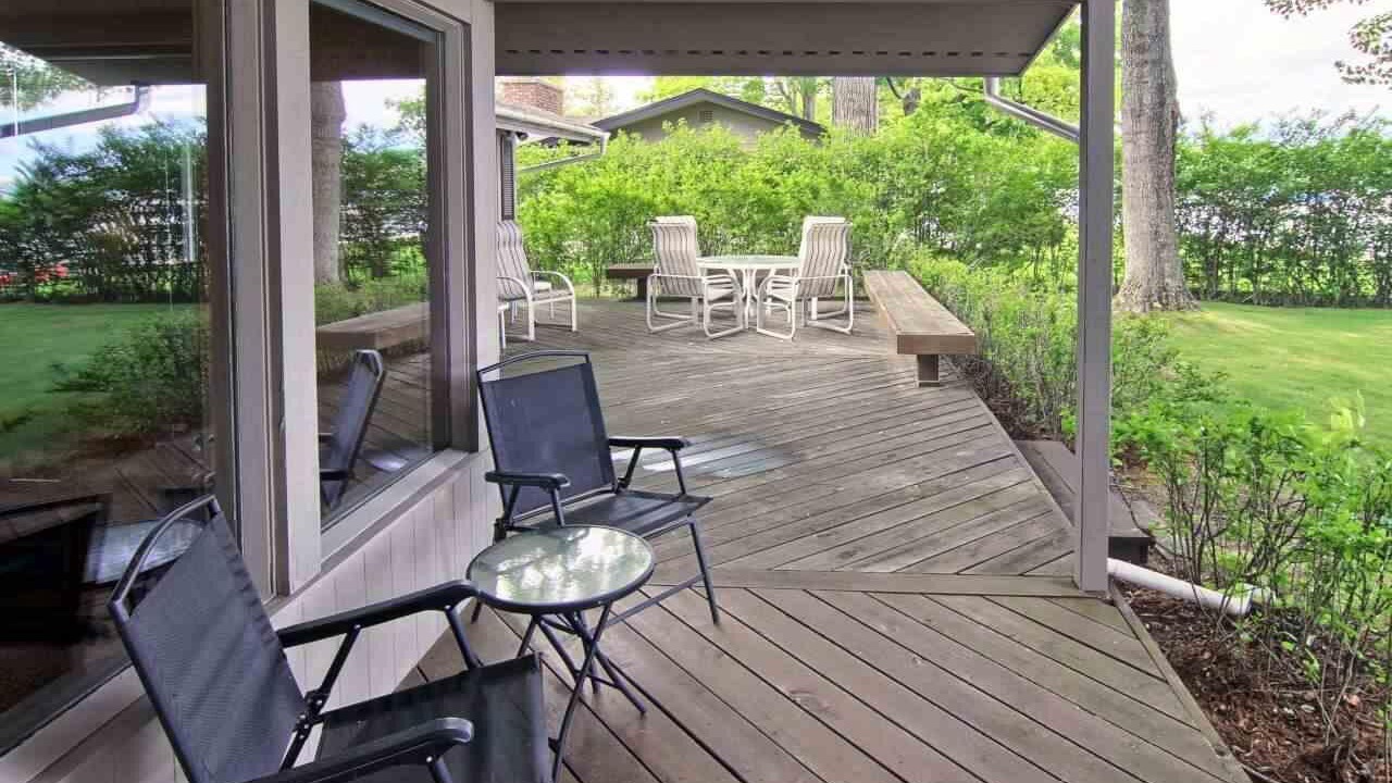 Photo of Outdoor in Maple City