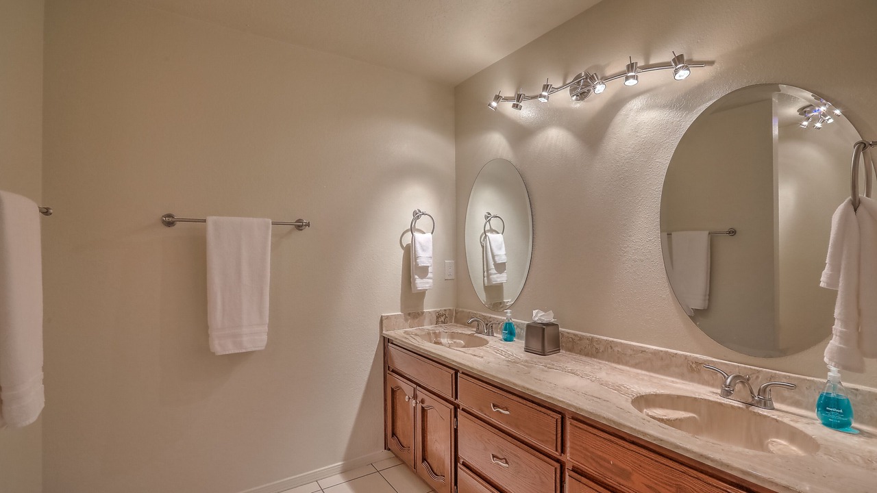 Photo of Bathroom in S Y Jackson
