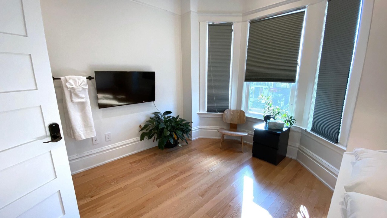 Photo of Bedroom in Castro District