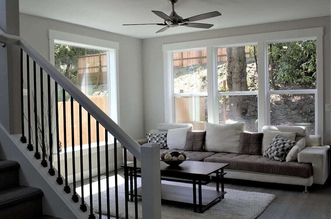 Photo of Livingroom in Marylhurst