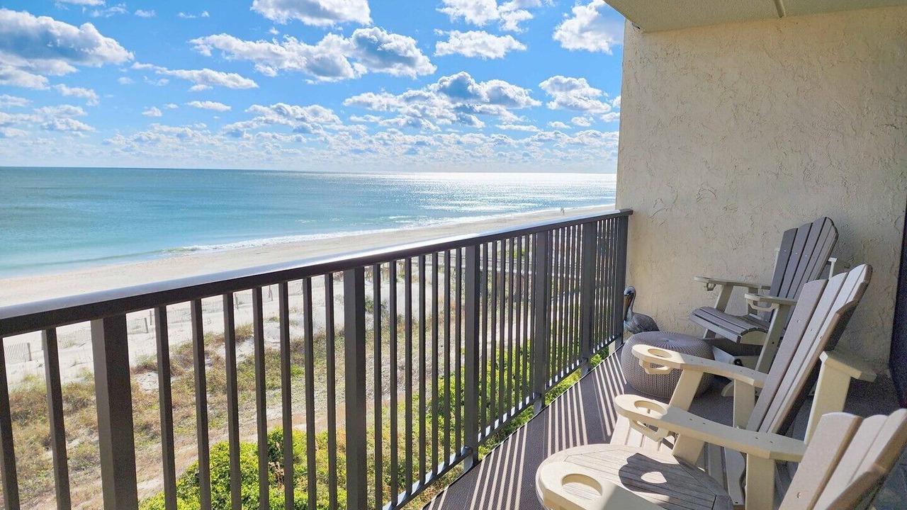 Photo of Patio Balcony in Litchfield by the Sea