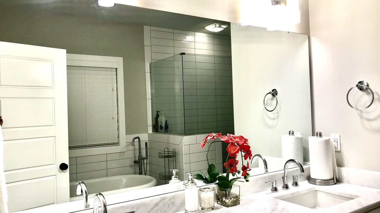 Photo of Bathroom in Edgehill