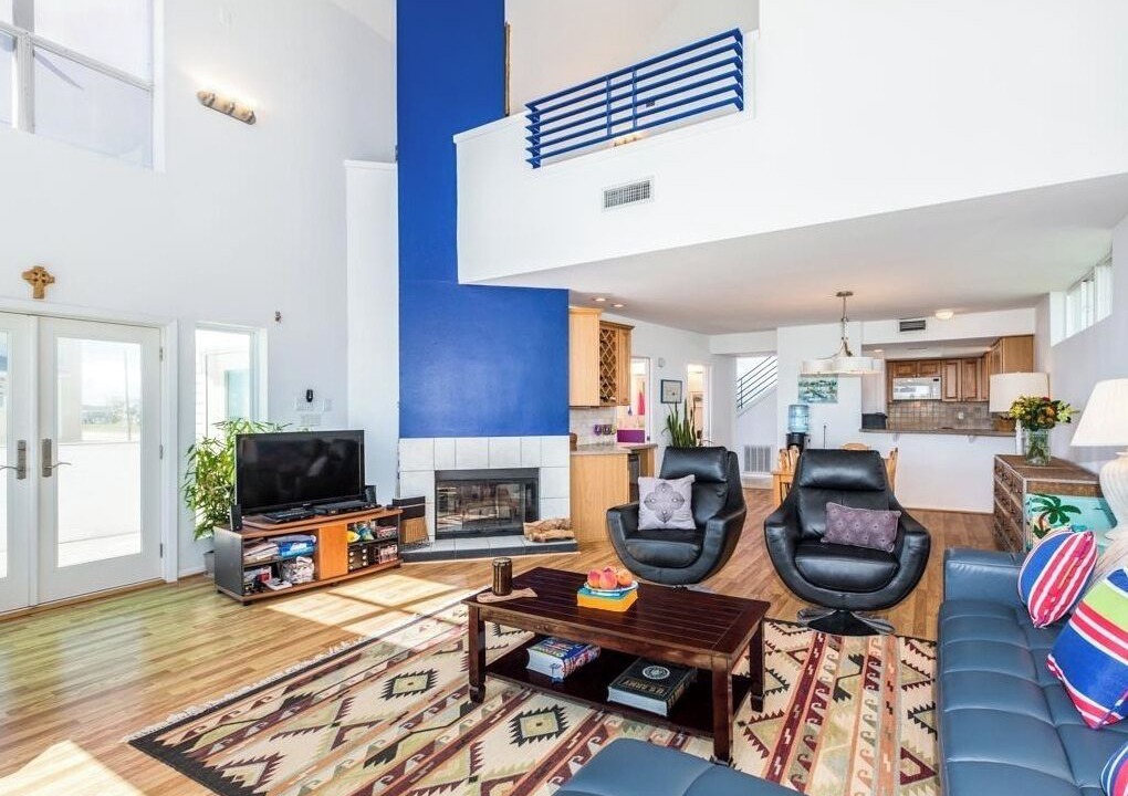 Photo of Livingroom in Terramar Beach