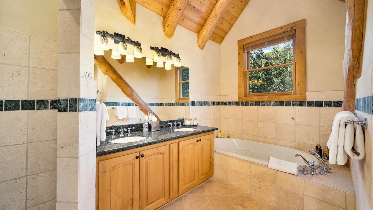 Photo of Bathroom in Mountain Village