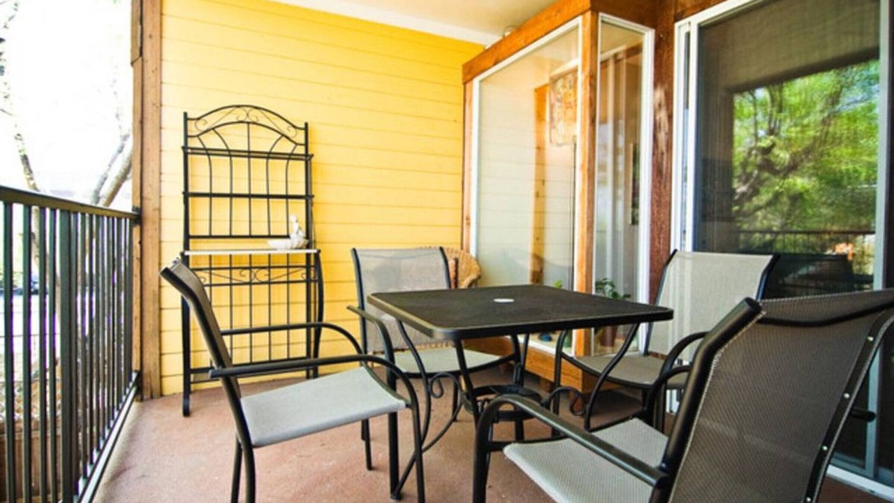 Photo of Outdoor in Barton Hills