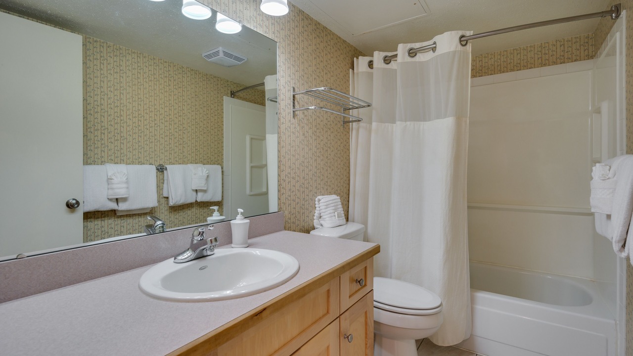 Photo of Bathroom in Warrior's Mark