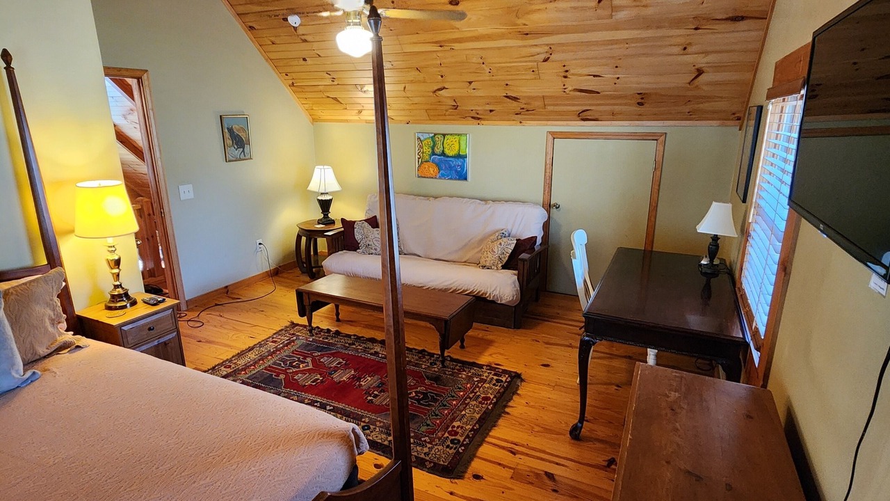 Photo of Bedroom in Ellijay
