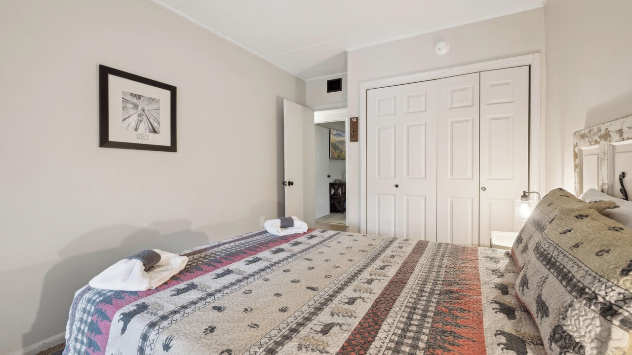 Photo of Bedroom in Chalet Village