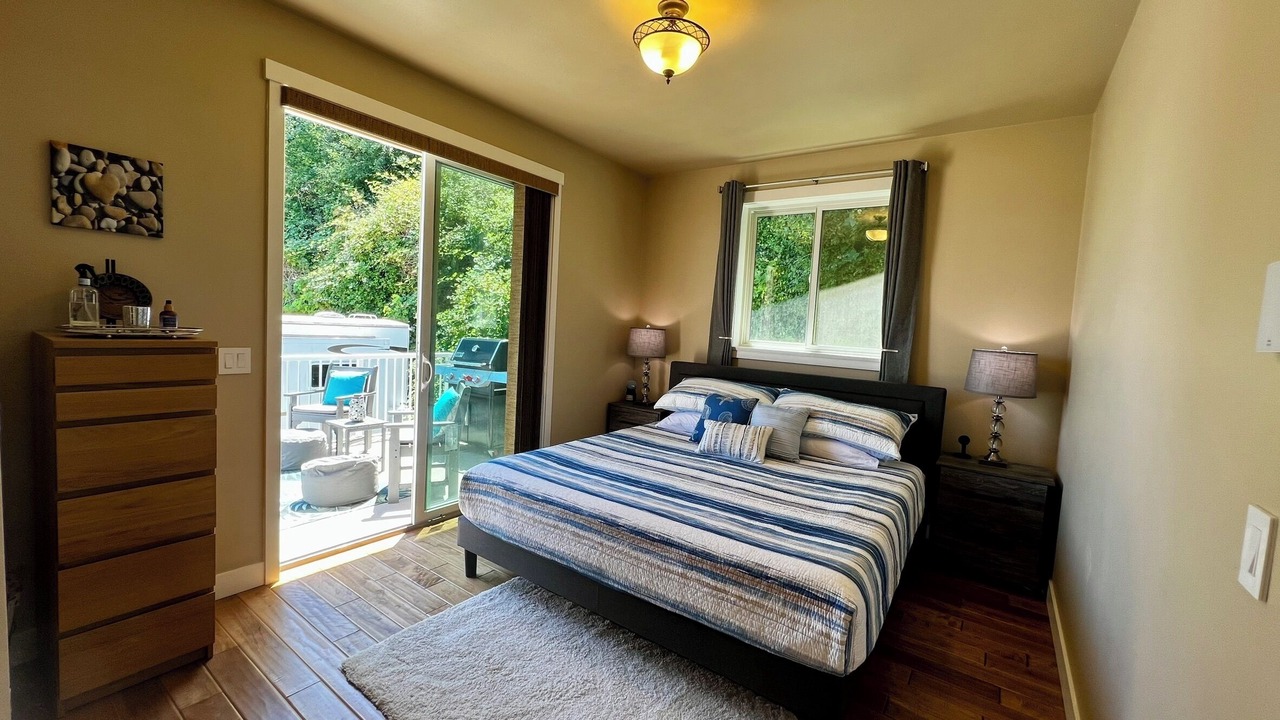 Photo of Bedroom in Point Roberts