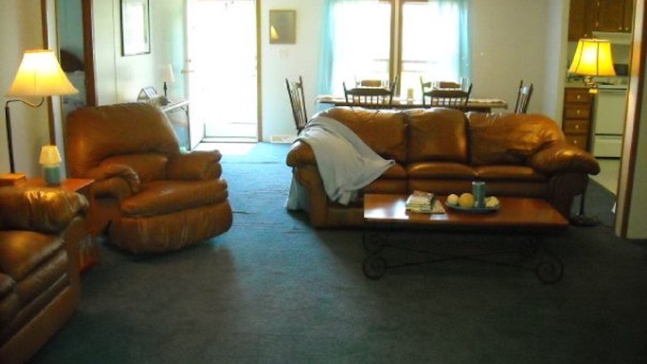 Photo of Livingroom in Kelleys Island