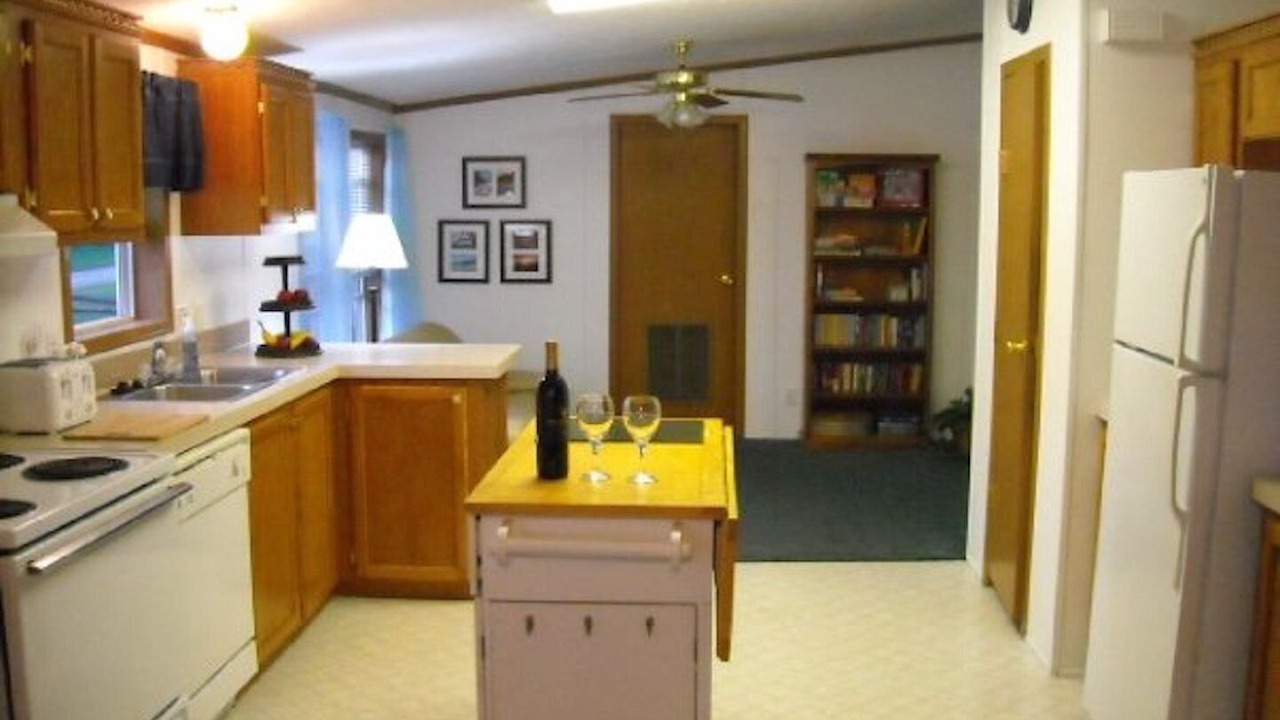 Photo of Kitchen in Kelleys Island