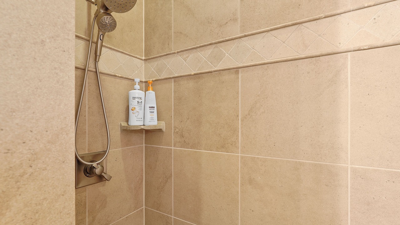 Photo of Bathroom in Foothills South