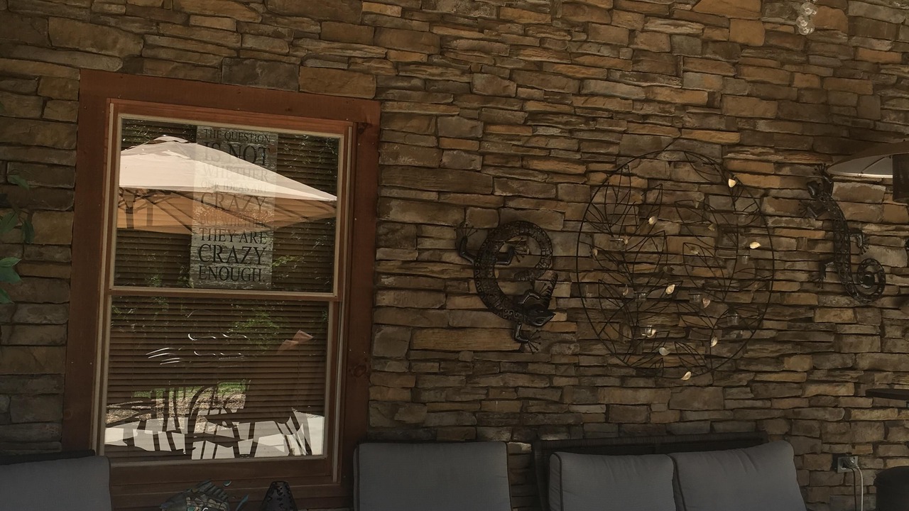 Photo of Outdoor in Greenback