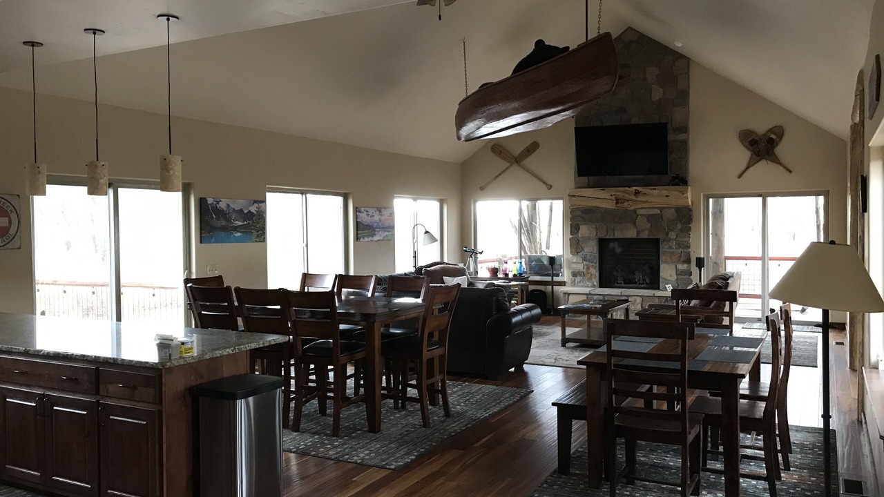 Photo of Livingroom in South Fork