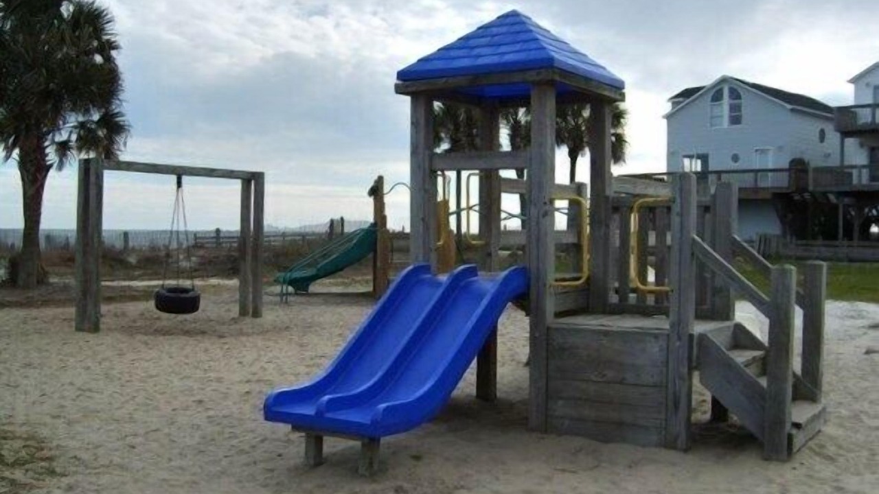 Photo of Others in Surfside Beach