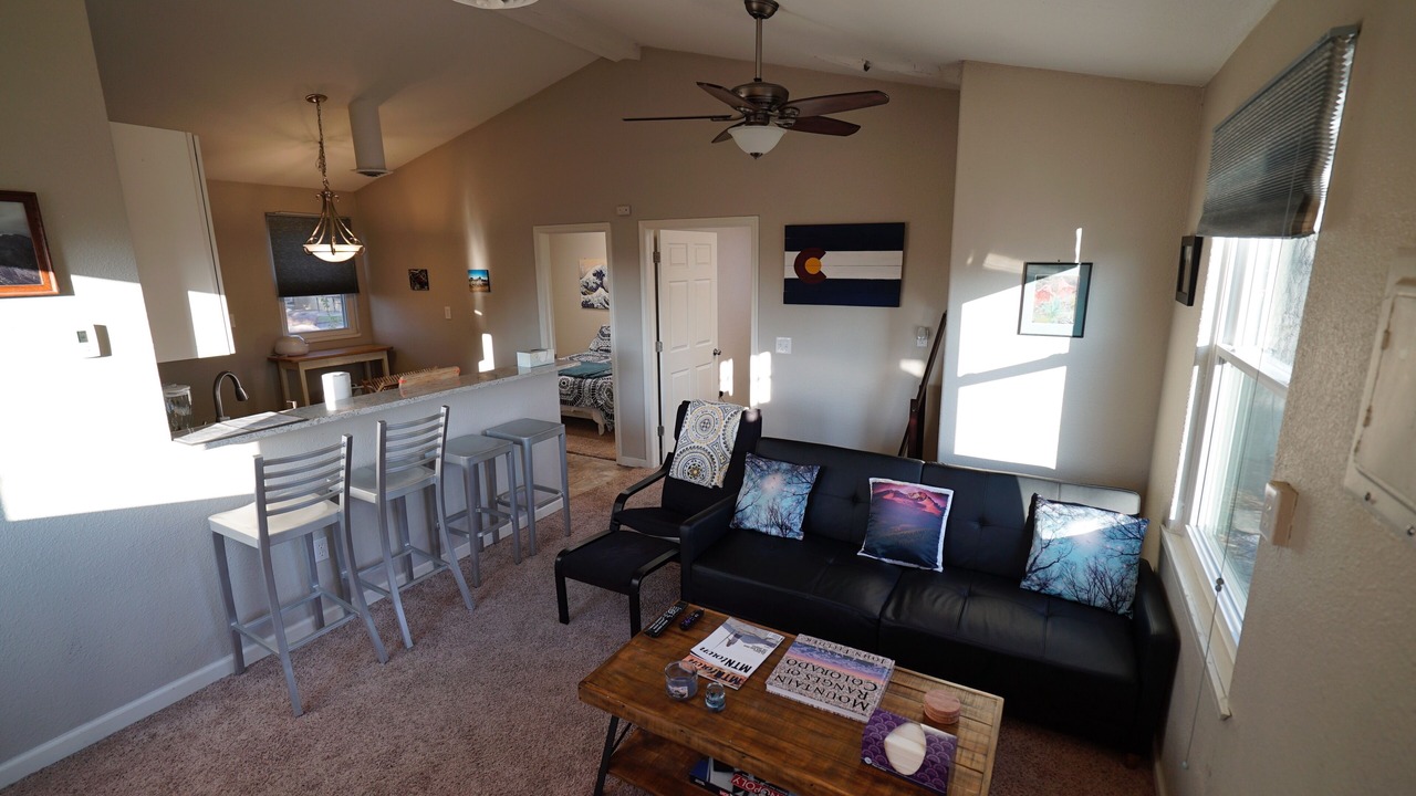 Photo of Livingroom in South Westminster
