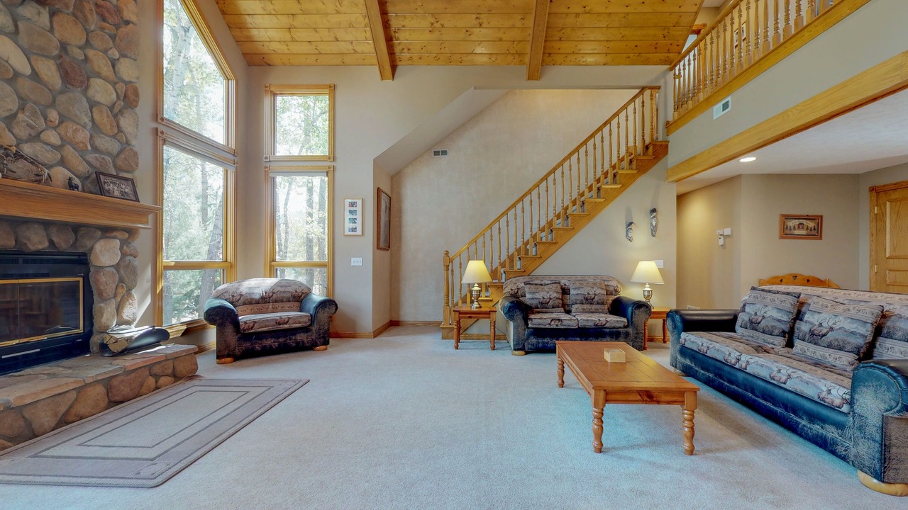 Photo of Livingroom in Estes Park