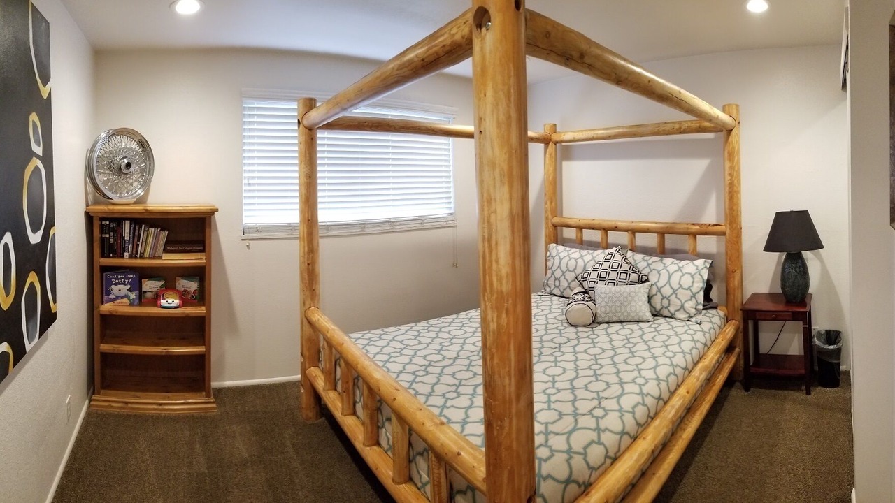 Photo of Bedroom in Bountiful