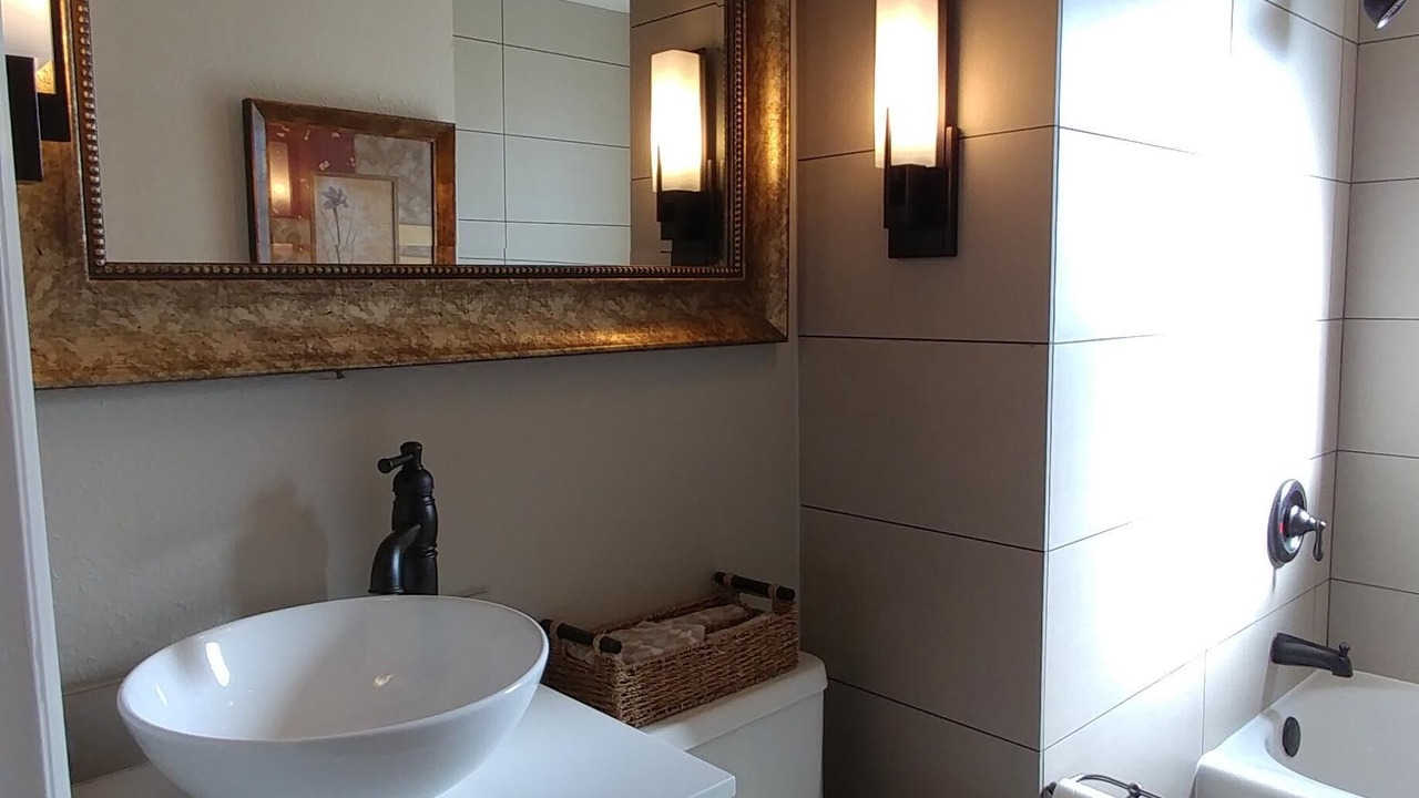 Photo of Bathroom in Bountiful