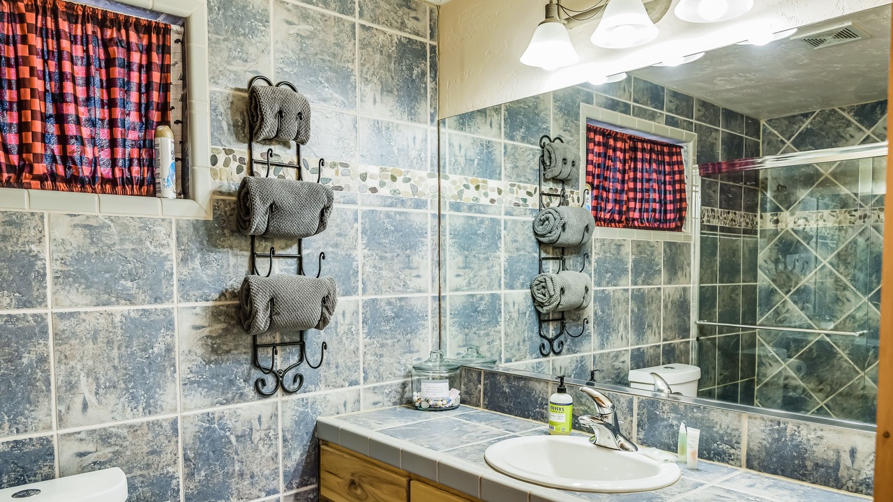 Photo of Bathroom in Pagosa Highlands