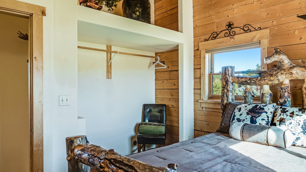 Photo of Bedroom in Pagosa Highlands