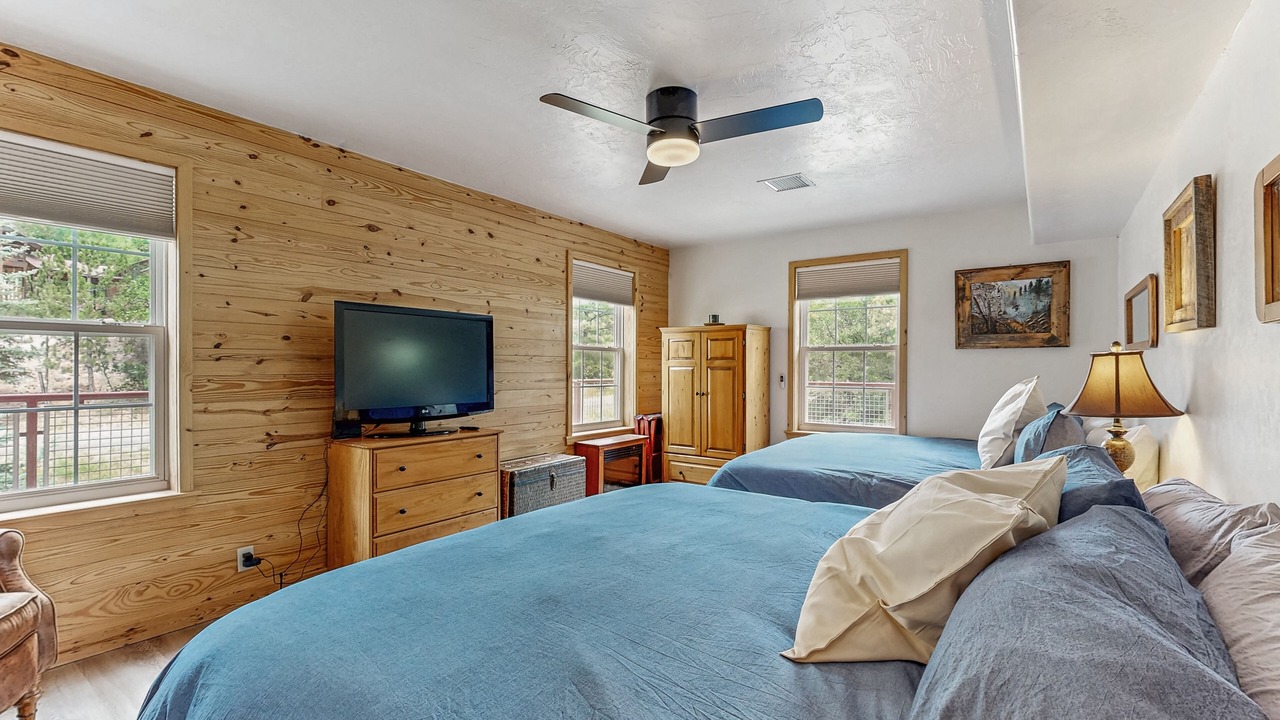 Photo of Bedroom in San Juan River Village
