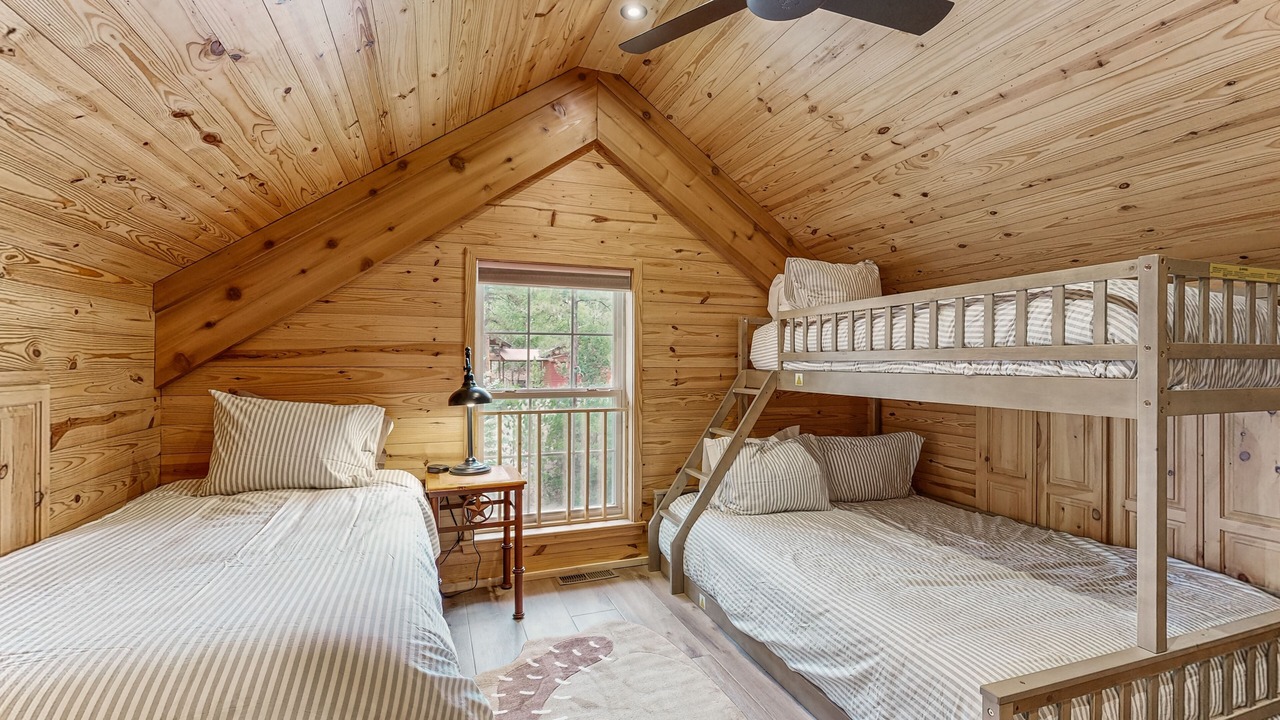 Photo of Bedroom in San Juan River Village