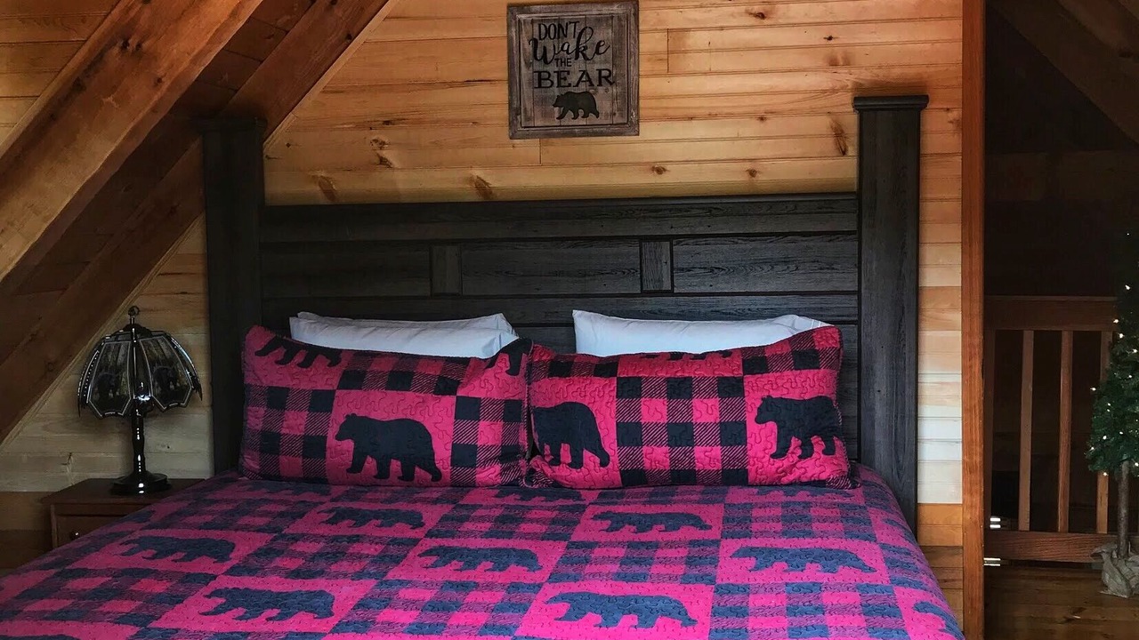 Photo of Bedroom in Sevierville
