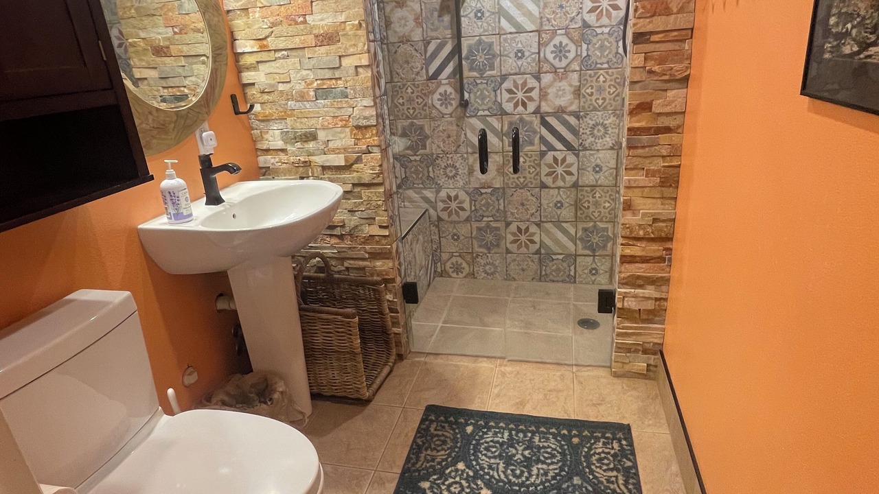 Photo of Bathroom in Jamestown