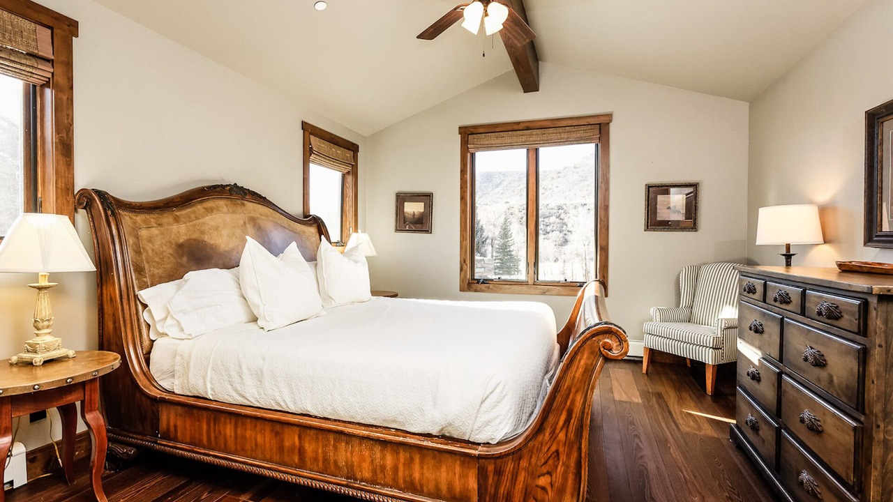 Photo of Bedroom in Woody Creek